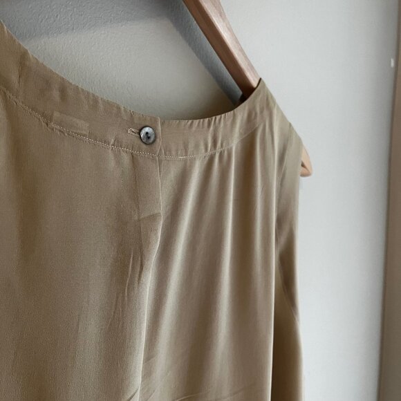 Vintage Lord & Taylor 100% Silk Sleeveless Blouse – Size 14 – Camel Tan - Picture 5 of 6